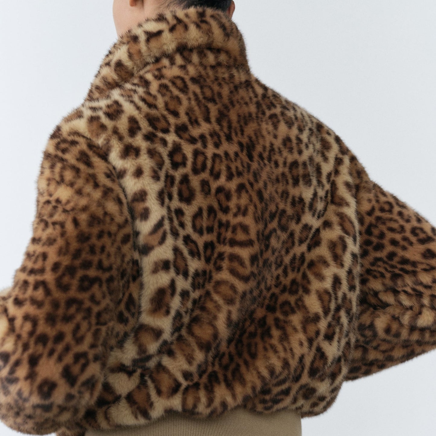 Leopard fur-effect jacket 1024112911