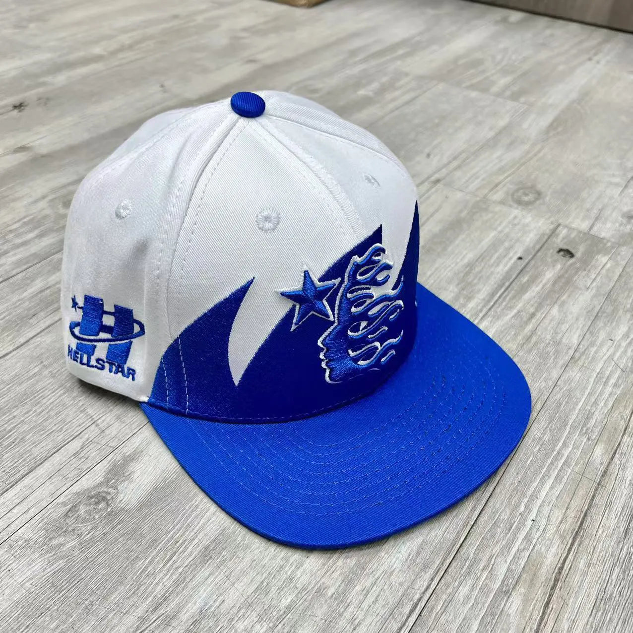 SHARKTEETH SNAPBACK HAT 1024120218