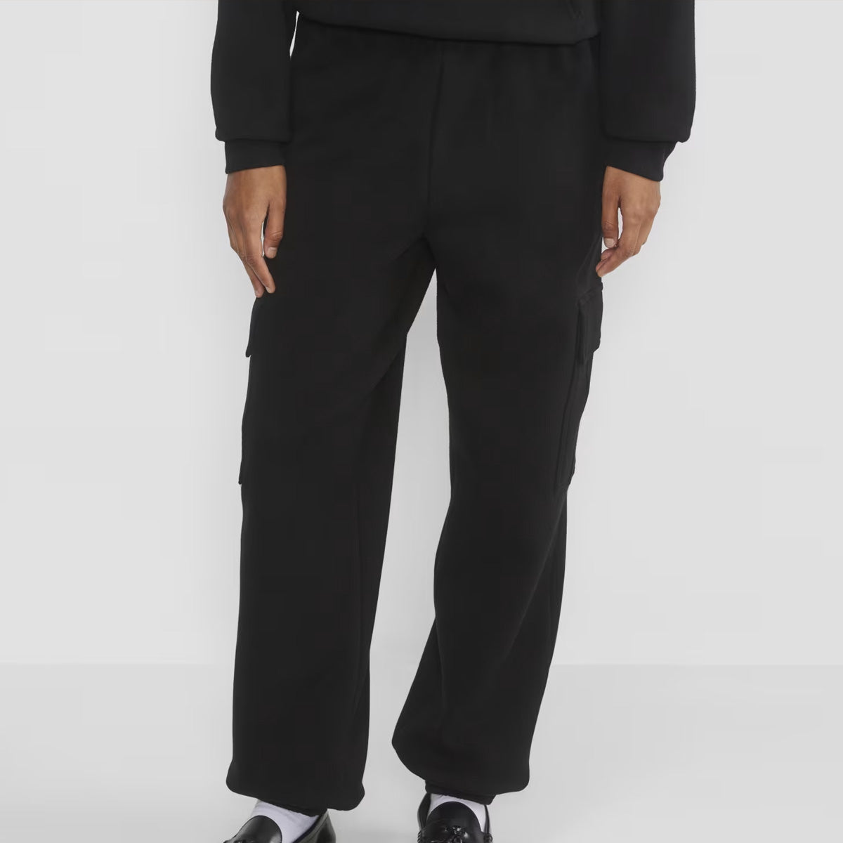 Cozy Fleece Mega Cargo Jogger Pant 1024112027