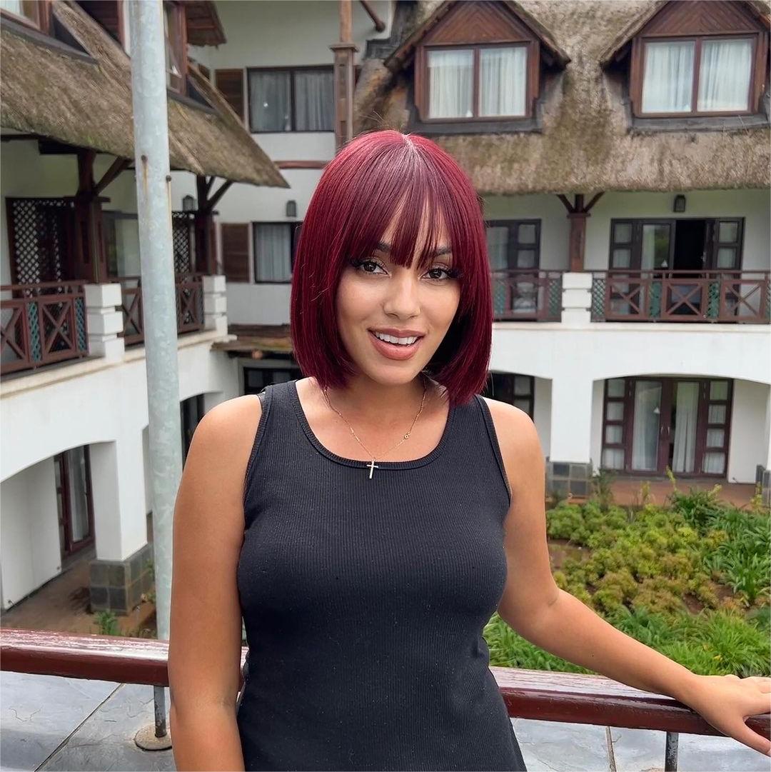 Mecanismo de hendidura de encaje para cabello Peluca estilo bob color burdeos con flequillo 