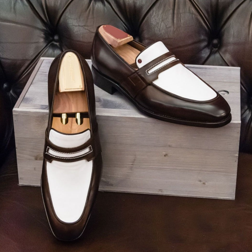 Brown and white color matching all-match business loafers