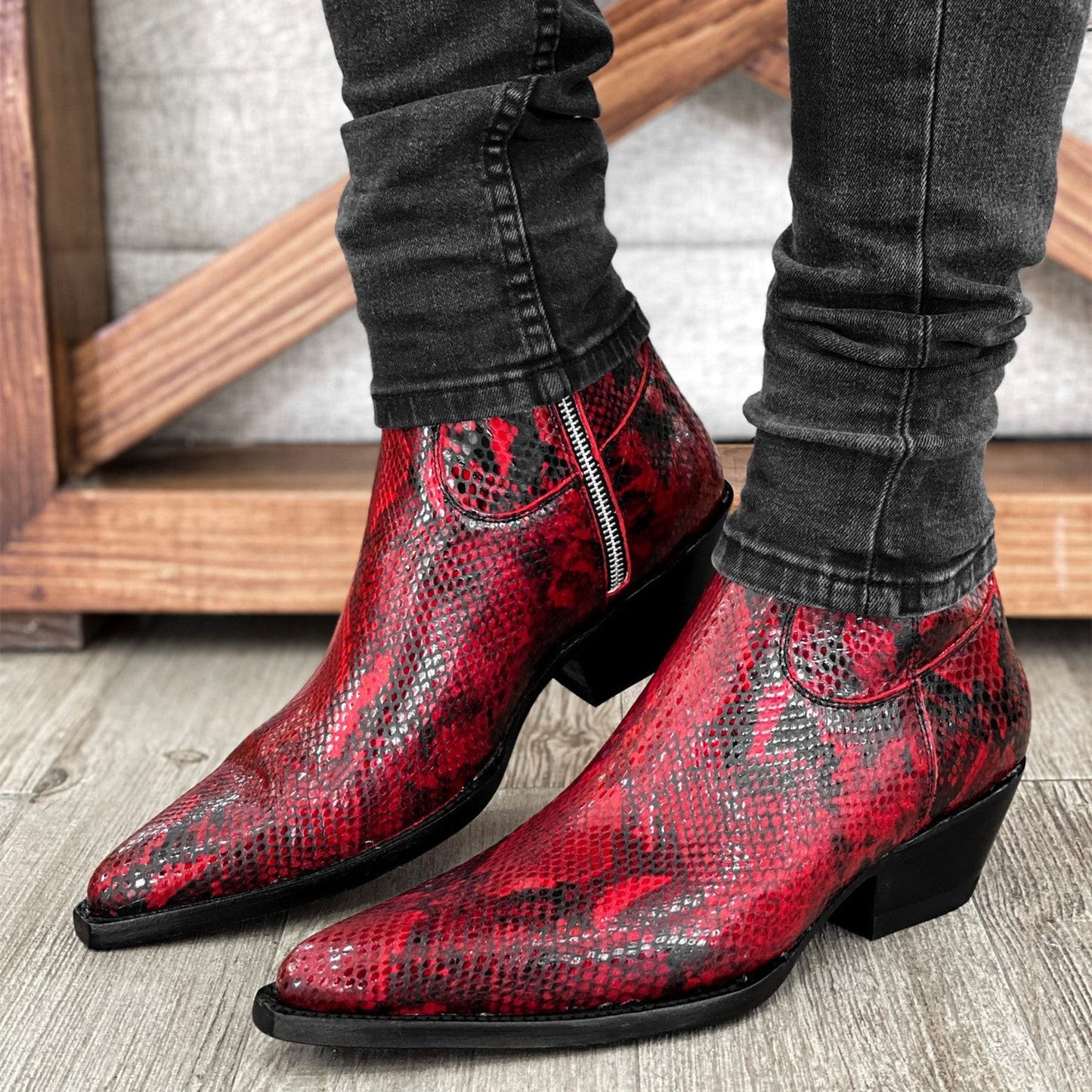 RED MUNICH BOOTS