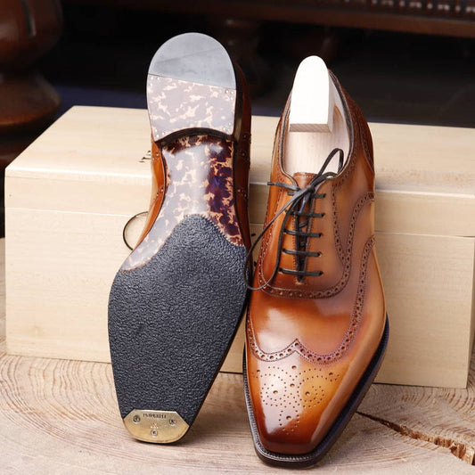 2022 High Fashion Brown Brogue Style Men Dress Shoes